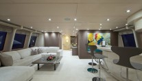 Yacht SISTER ACT -  Skylounge and Bar
